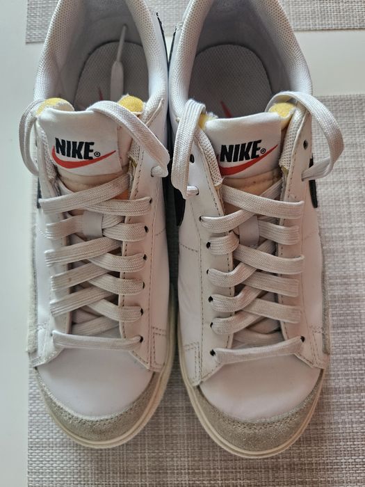 Adidași din piele Nike Blazer 38