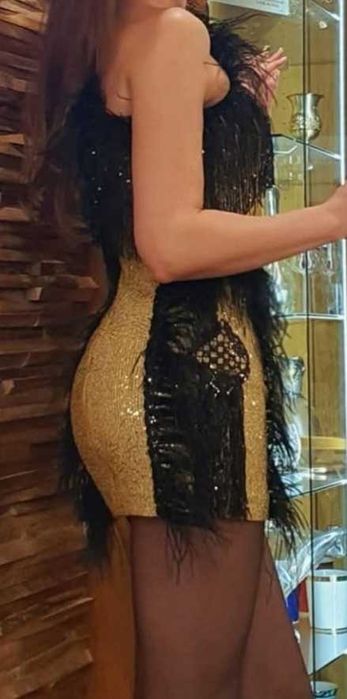 Rochie aurie  eleganta, mărimea S