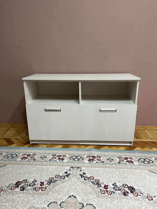 Шкаф для гостиной или детской