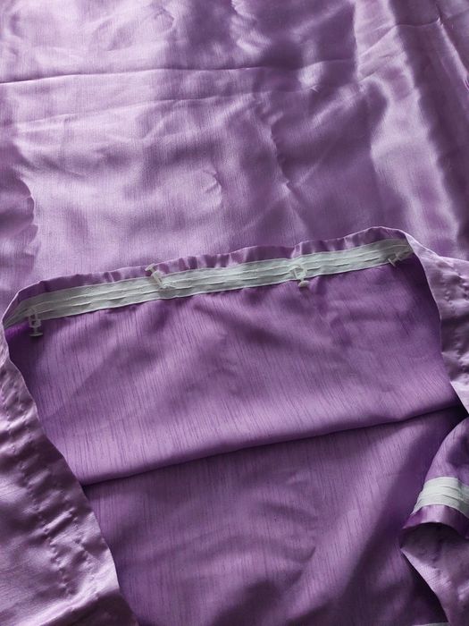 Штора сереневого цвета