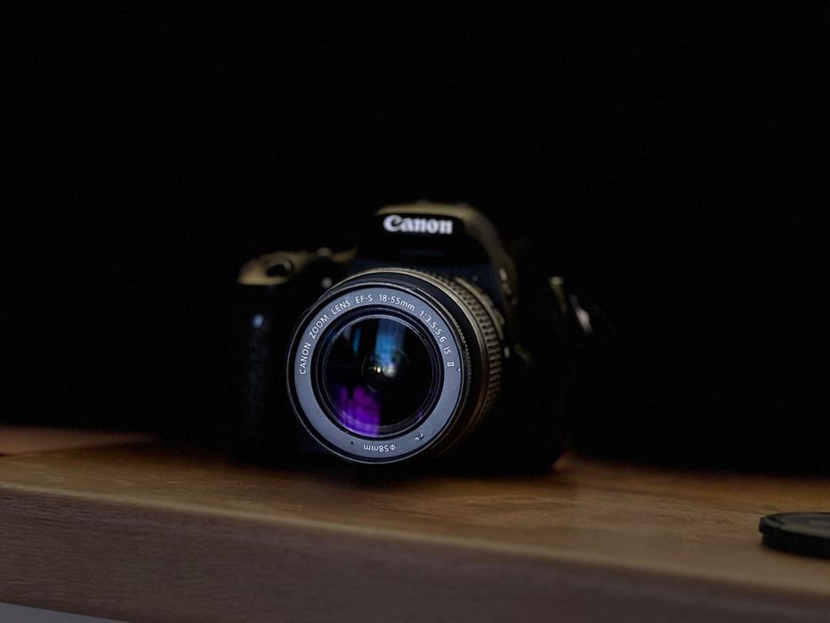 canon eos 600d в хорошем состояний