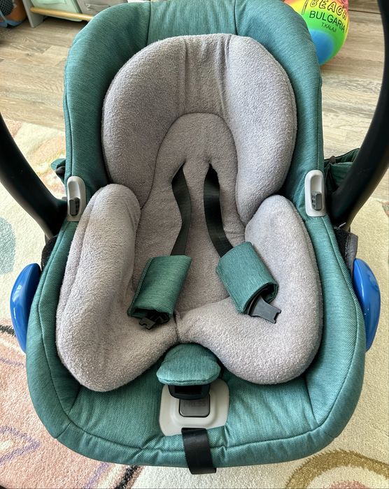 Столче за кола Adamex Porto с адаптори – много запазено