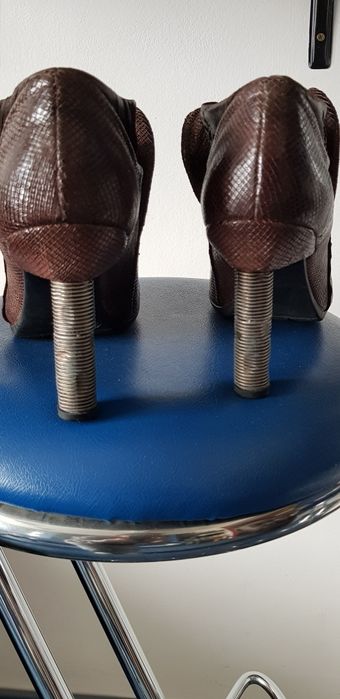 Botine/ghete din piele naturală  numărul 41,noi.