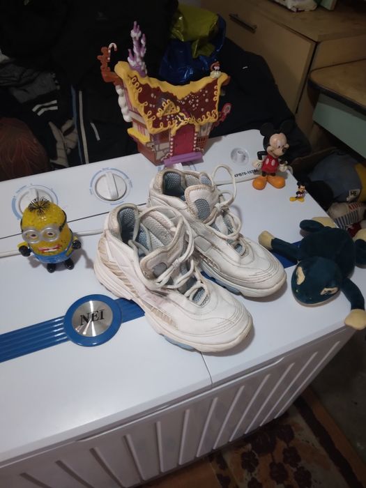 Adidași Filla ,piele  ,mărimea 36