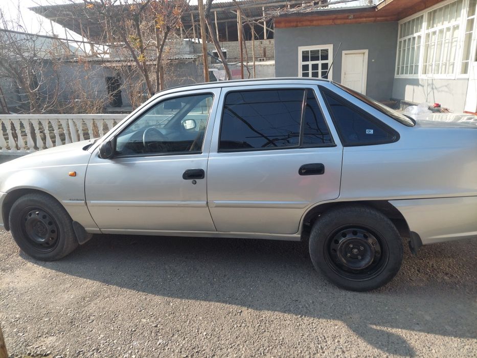 Нексия 2 сотилади