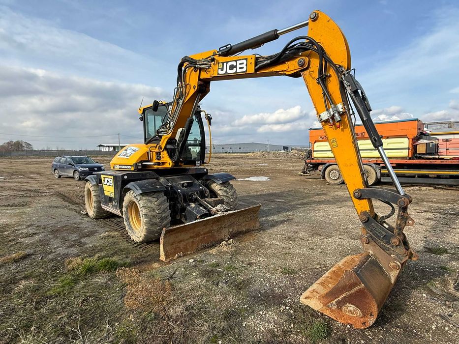 Vand excavator JCB Hydradig
