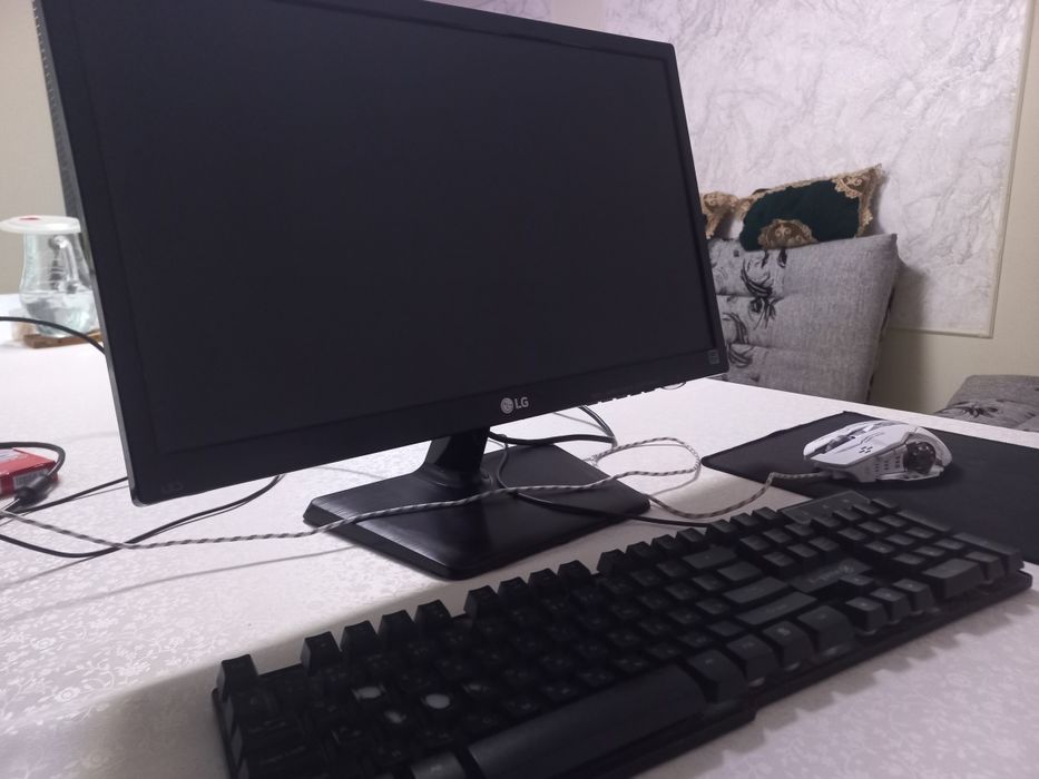Продам компютер игравой