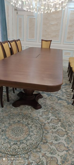 Продается новый стол в упаковке