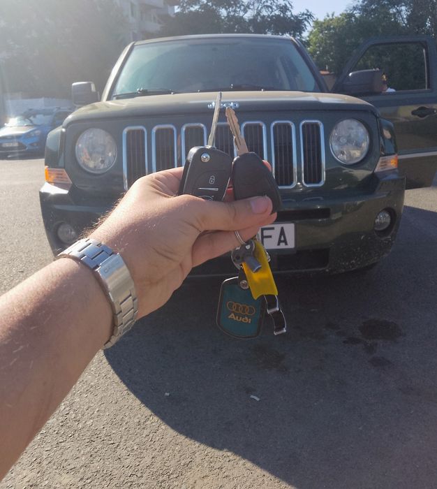 Reparații și Duplicare chei Dacia ,Renault Deblocari usi auto,Pierdut cheie masina