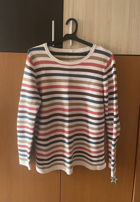 Страхотен дамски пуловер (блуза) на Tom Tailor н-р М!