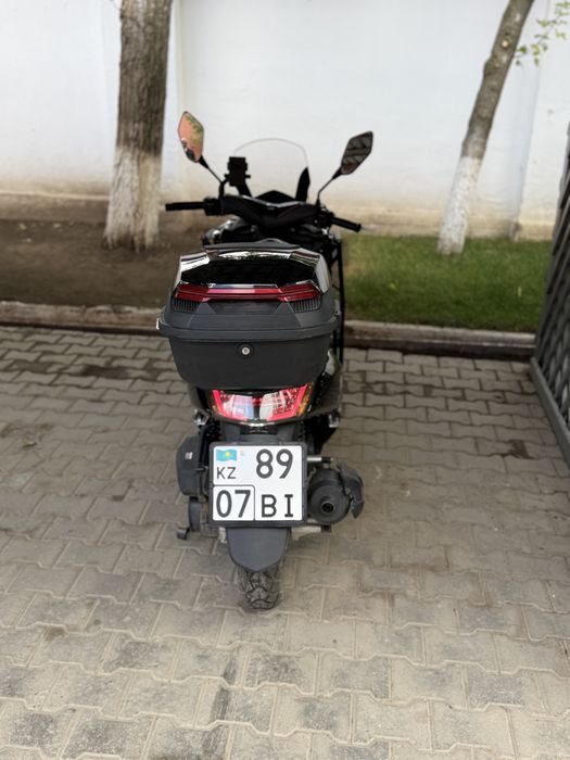 Скутер ABS M-MAX черный