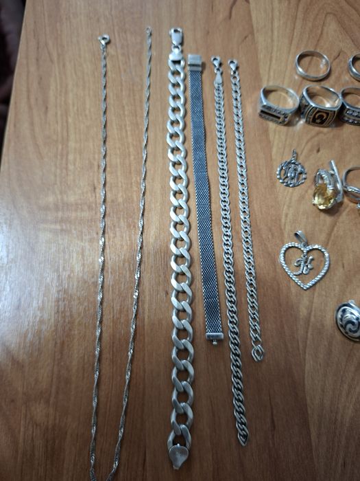 Продам серебро 925