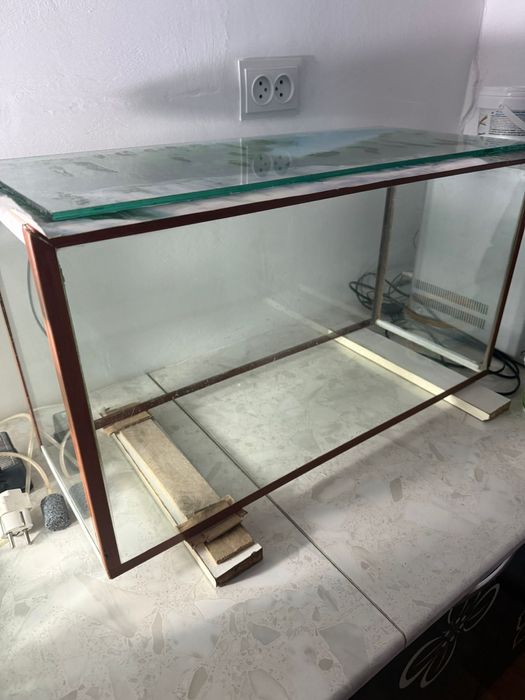 Аквариум с рыбками