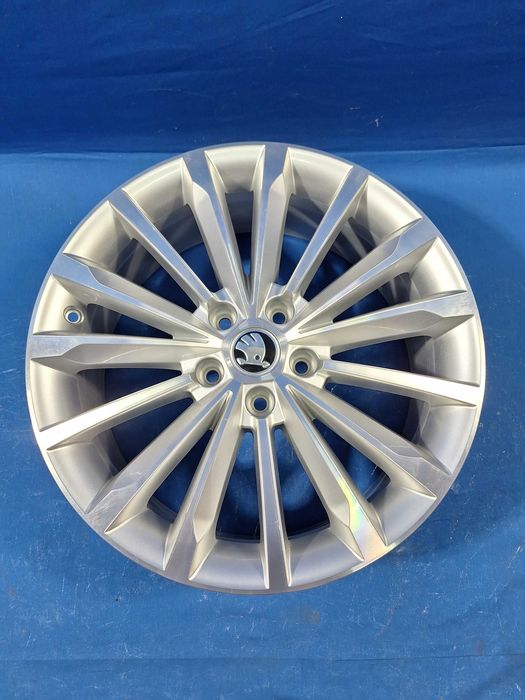1 Janta Aliaj 5x112 18'' OEM Skoda KODIAQ - 7J ET 43 - NOUA !