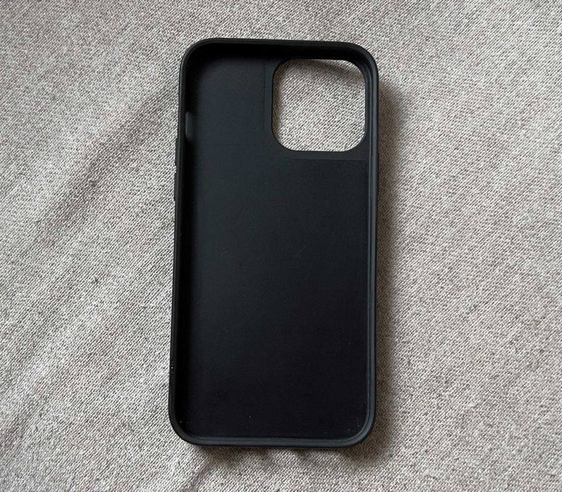 Husa pentru Iphone 13 Pro Max Adidas - folosita