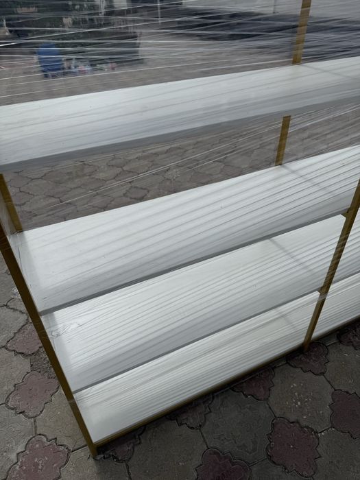 Продам стеллаж для магазина