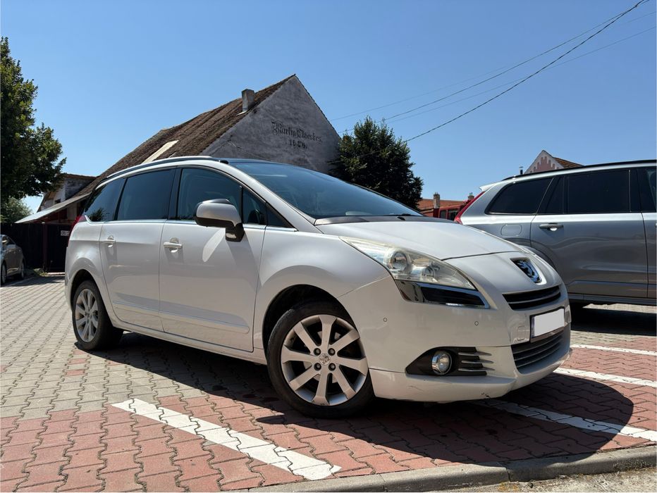 Peugeot 5008 1.6 HDI