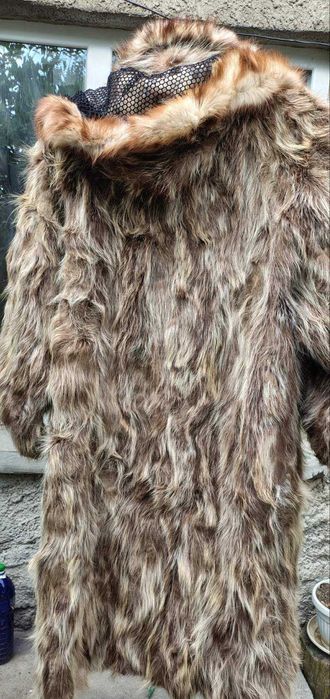 Зимни кожуси, различни цветове и материя