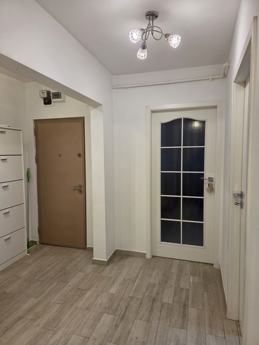 Apartament 2 camere 9 Mai