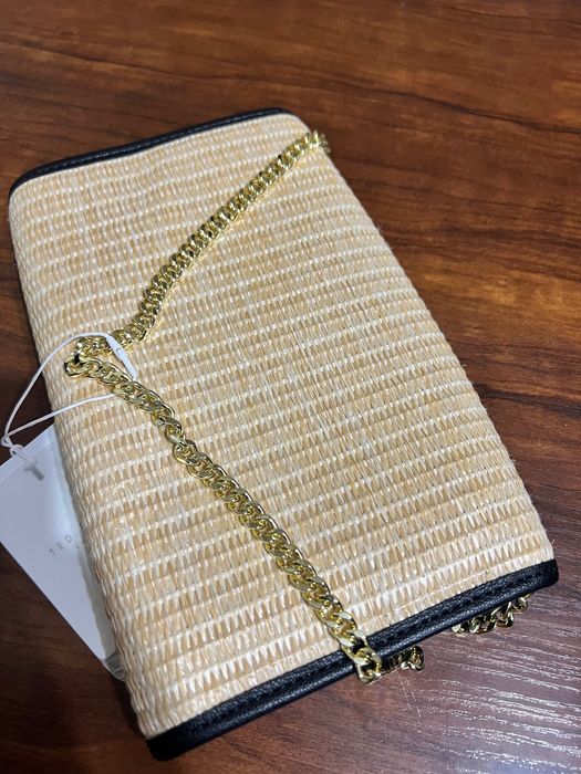 Srochno sotiladi Ted Baker sumka