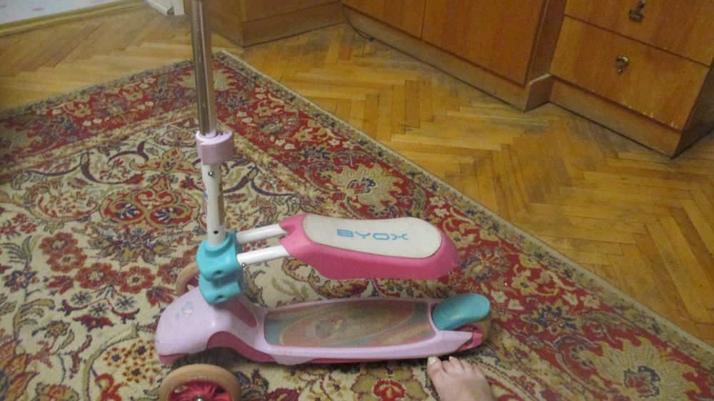 продавам детска тротинетка