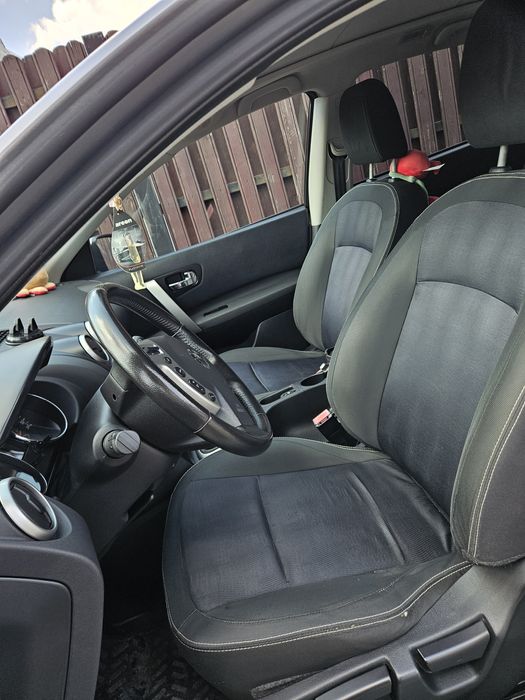 Se vinde nissan qashqai+2 J10