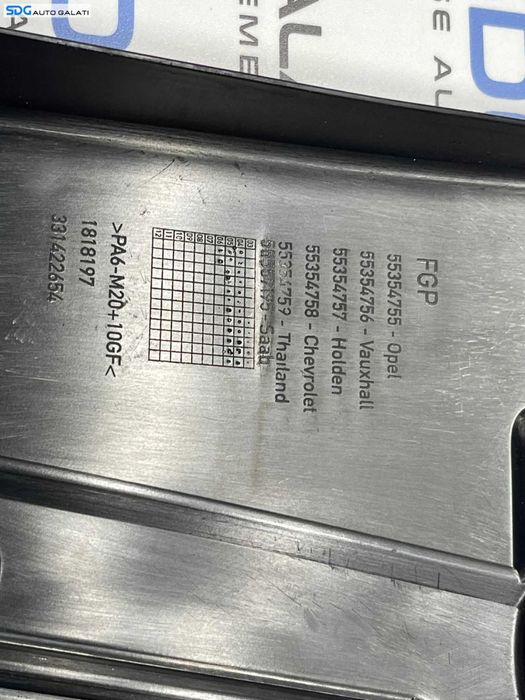 Capac Plastic Protectie Antifonare Motor Opel Astra H 1.8 B 2H9 Z18XE 2004 - 2010 Cod 55557195 [2510]