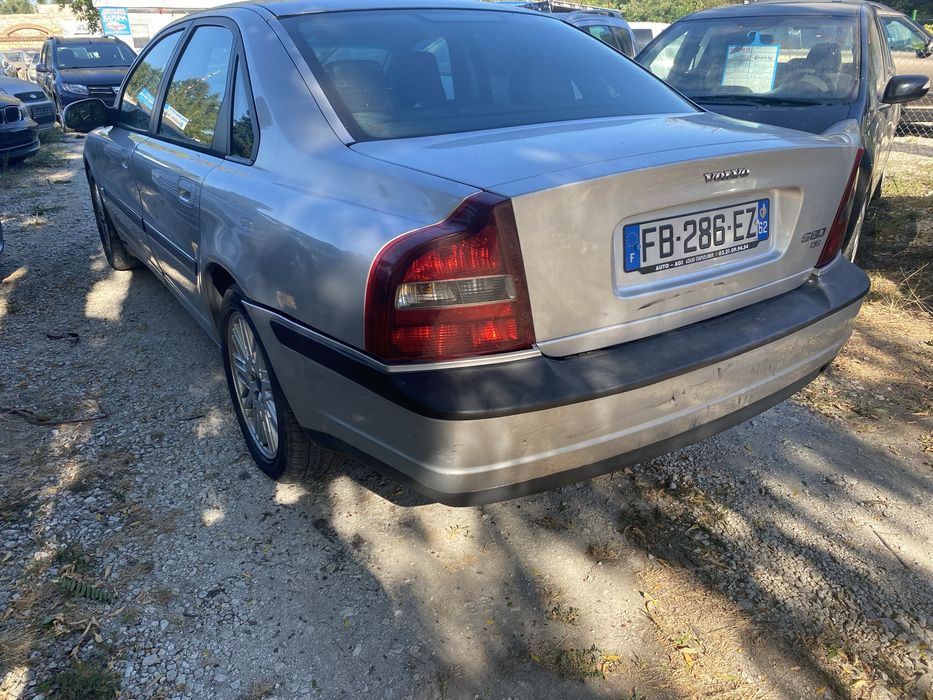 Продава се само на части Volvo S80 D5 2002г