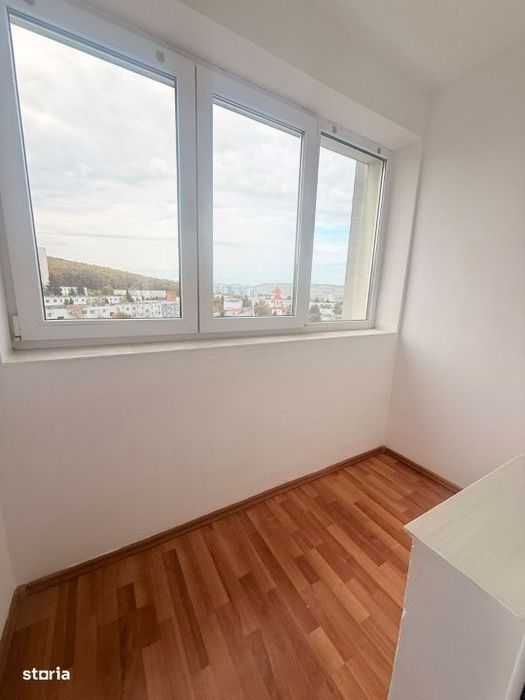 Apartament 2 camere decomandate, et intermediar, Manastur