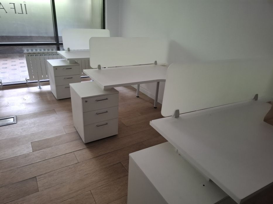 Офисные столы б/у