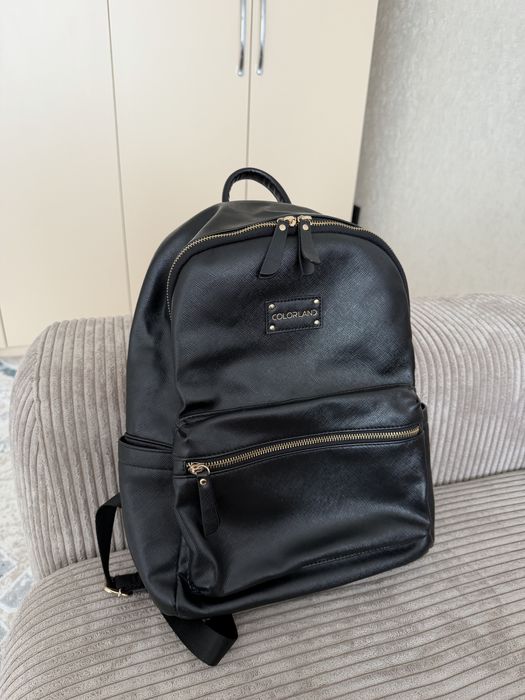 Вместительный рюкзак для мам