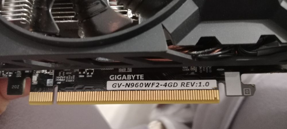 Видео карты 3 штуки