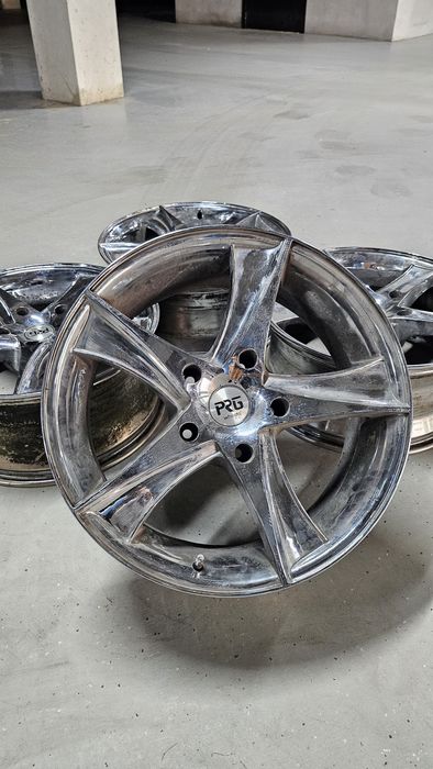 КОМПЛЕКТ дисков R20 на Lexus Toyota