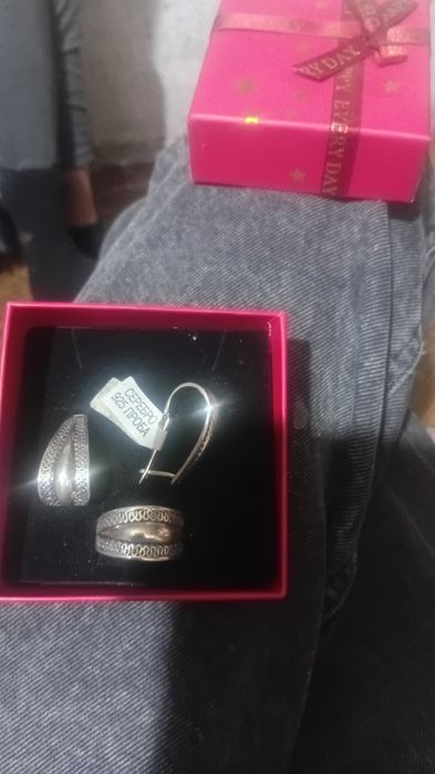 Продам серебрянный набор