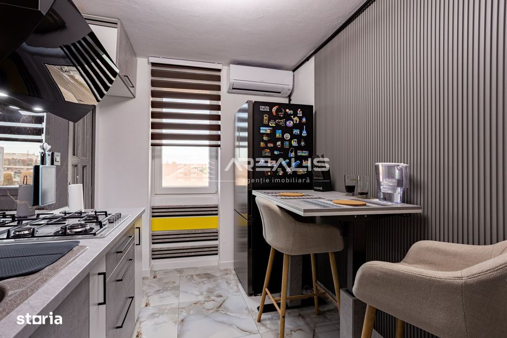 Apartament elegant de 4 camere - Zona Andrei Mureșan