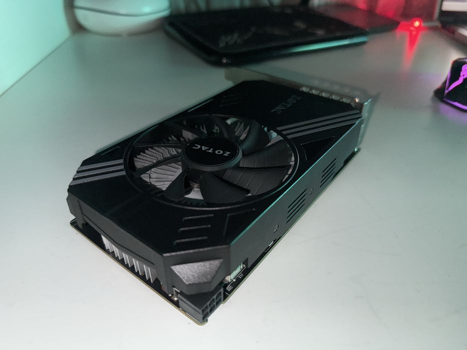 Продам видеокарту Nvidia