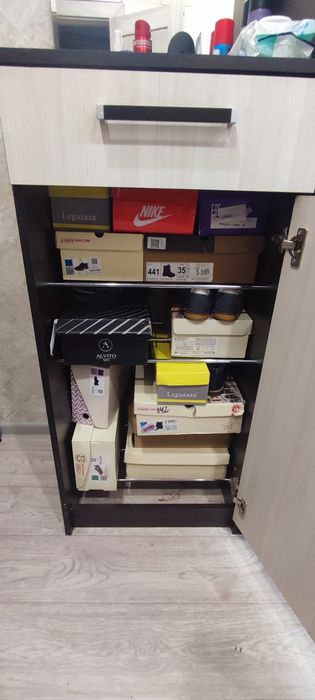 Срочно продам прихожку