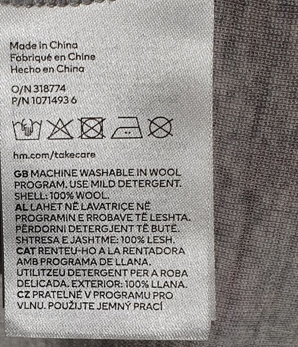 Bluză 100% lână 6-7 ani H&M, gri, 116-122, purtata o data, impecabila