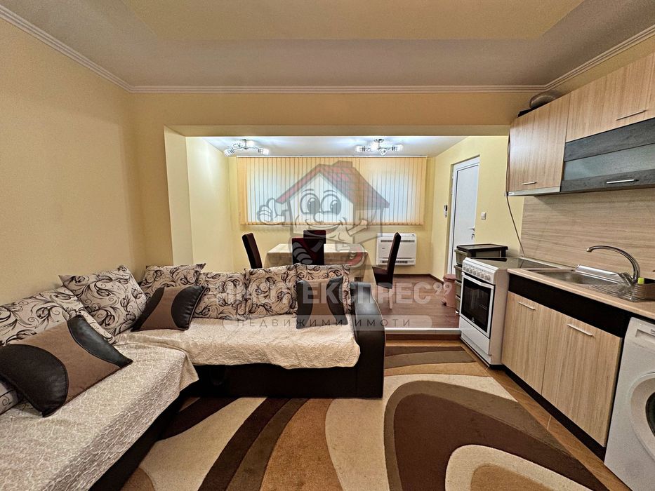 Дава се под наем Тристаен апартамент в Асеновград - 80 кв.м за 398.82 € - Снимка #2