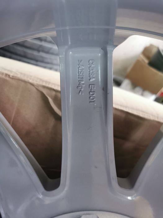 Vand jante de aliaj originale pentru Range Rover pe 20