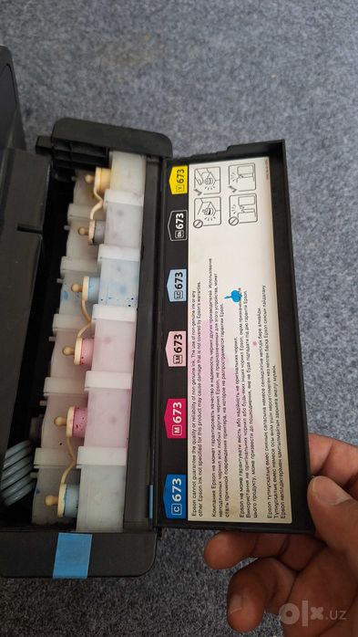 EPSON L805 sotiladi probeg 3515 ta dyuz 100%