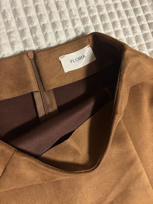 Кафифена пола, размер С