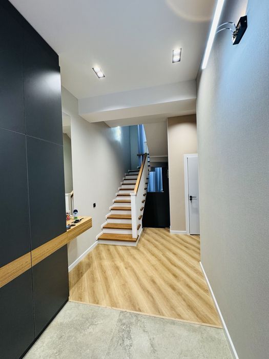 Продаётся коттежд в Хонабоде 1.2 сот