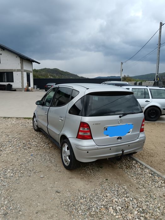 Dezmembrez Mercedes A160