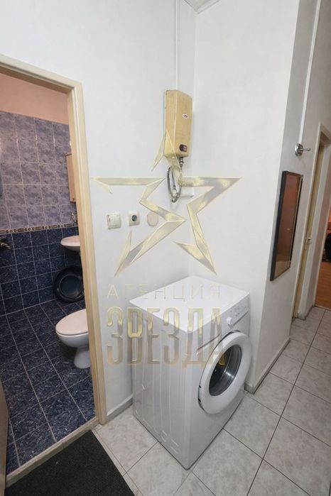 Едностаен с отделна спалня в центъра