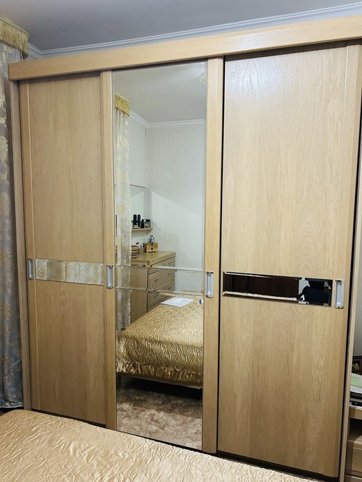 Спальный гарнитур