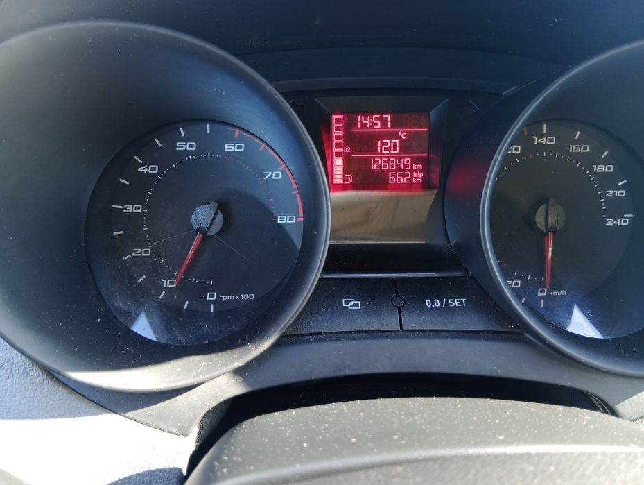 Seat Ibiza  • 127.000 km reali • Revizii făcute • Acte la zi