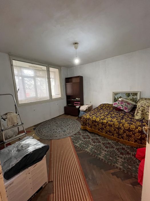 Продава се Двустаен апартамент в Търговище, Запад 1 - 74 кв.м за 1034 €/кв.м - Снимка #4