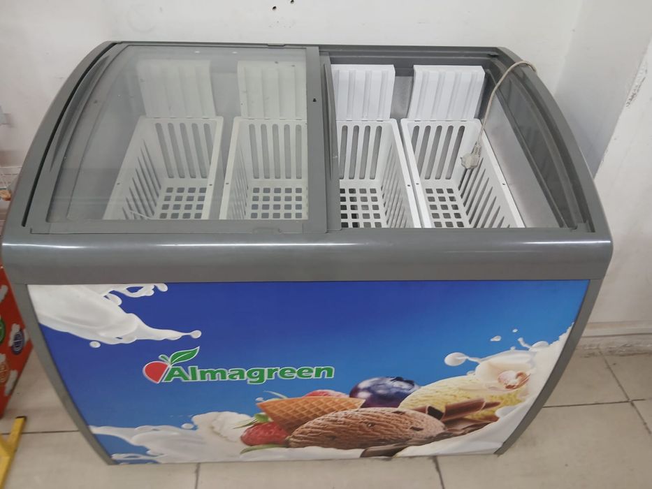 Продам морозильник