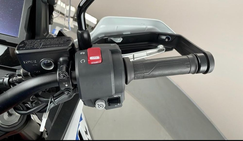 Honda Africa Twin 1100cc